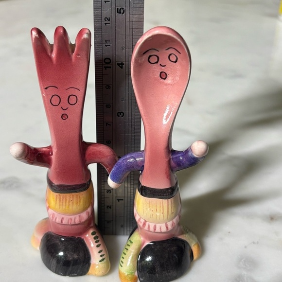 Vintage anthropomorphic ceramic fork and spoon salt and pepper shakers - Picture 6 of 6